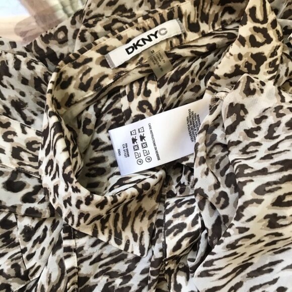 DKNY NEW Sheer Animal Print Blouse Lightweight Buttons Shirt Tunic Long Pocket M - Picture 8 of 14